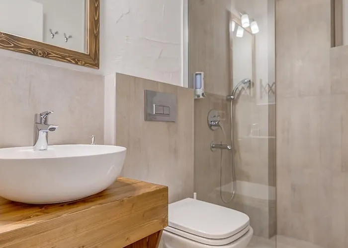 מלון Peri Butik 2*